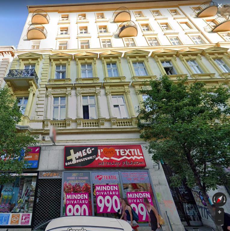 Kalvin Square River Side Danube Budapest Eksteriør billede